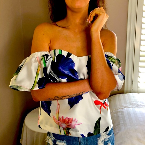 Soldd Outtt - Picture 7 of 16